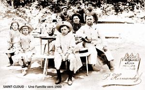 1450- Saint-Cloud - Une Famille vers 1900